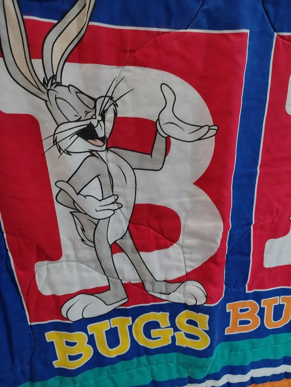 1997 Warner Bros. Bugs Bunny Looney Tunes Twin Size Comforter Bedding Vintage